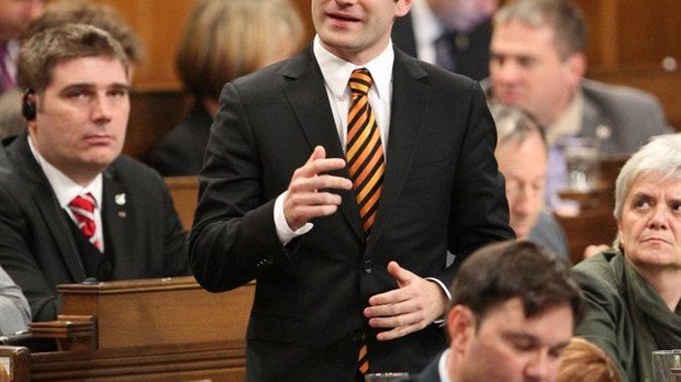 Matthew Dubé dénonce l’attitude du gouvernement Harper