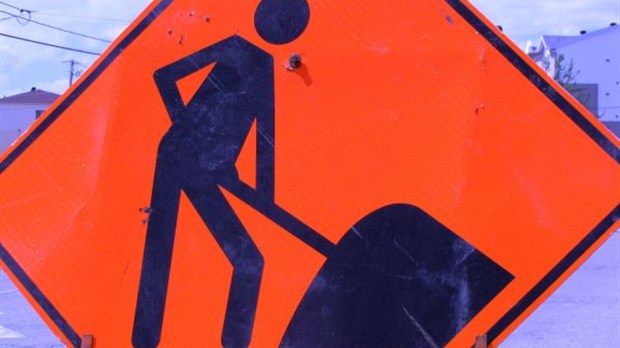 Travaux sur des glissières de sécurité sur la route 223 entre Carignan et Saint-Antoine-sur-Richelieu