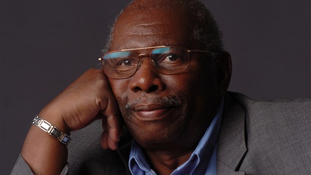 Oliver Jones rend hommage à Oscar Peterson