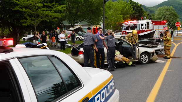 Collision frontale à Beloeil