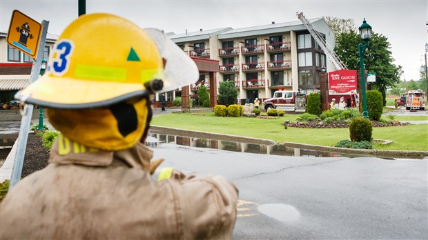 Un panneau électrique s'enflamme à l'Hostellerie Rive Gauche