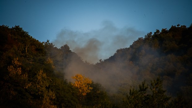 Encore un incendie sur le mont Saint-Hilaire