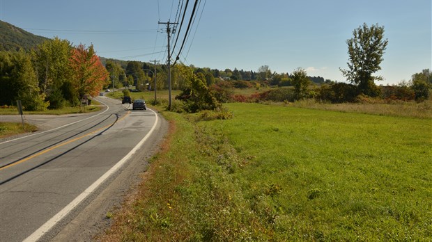 Opposition au développement près du chemin de la Montagne