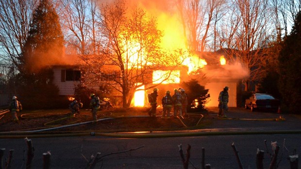 Un homme périt dans un incendie