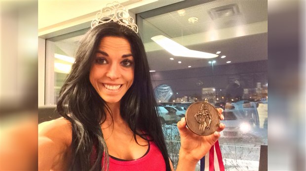 Cynthia Benoît termine au 4e rang mondial en bikini fitness