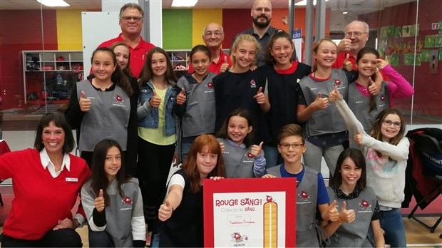 La collecte de sang des super élèves de l’école Madeleine Brousseau...un succès 