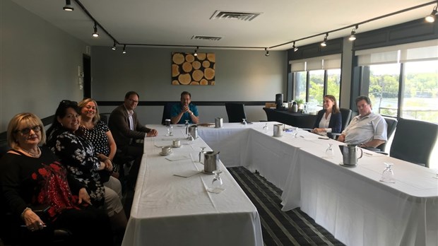 Le chef du Bloc Québécois à la rencontre des élus de la région de Beloeil-Chambly
