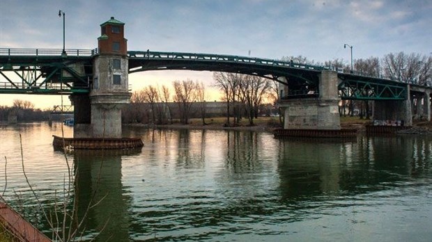 Restrictions ministérielles : les camions interdits sur le Pont Turcotte à Sorel-Tracy