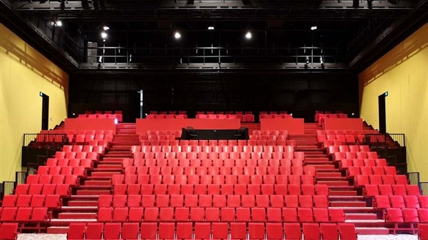  Québec annonce un nouveau programme d'aide temporaire aux salles de spectacles