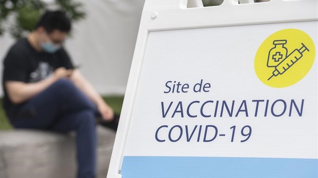 Québec transforme les centres de vaccination en centres de prélèvements