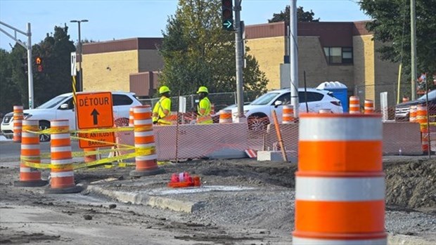 Les automobilistes veulent qu'on répare les routes avant d'en construire d'autres