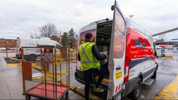 Alerte: Postes Canada devrait cesser la livraison quotidienne du courrier à la porte
