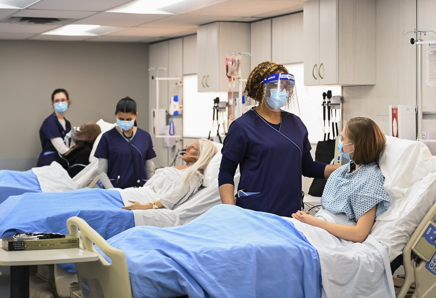 Les programmes d'externat en soins infirmiers amputés par les coupes en santé