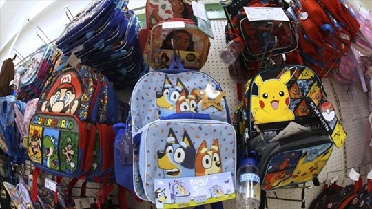 Rentrée scolaire: les parents à la chasse aux aubaines bien avant les vacances